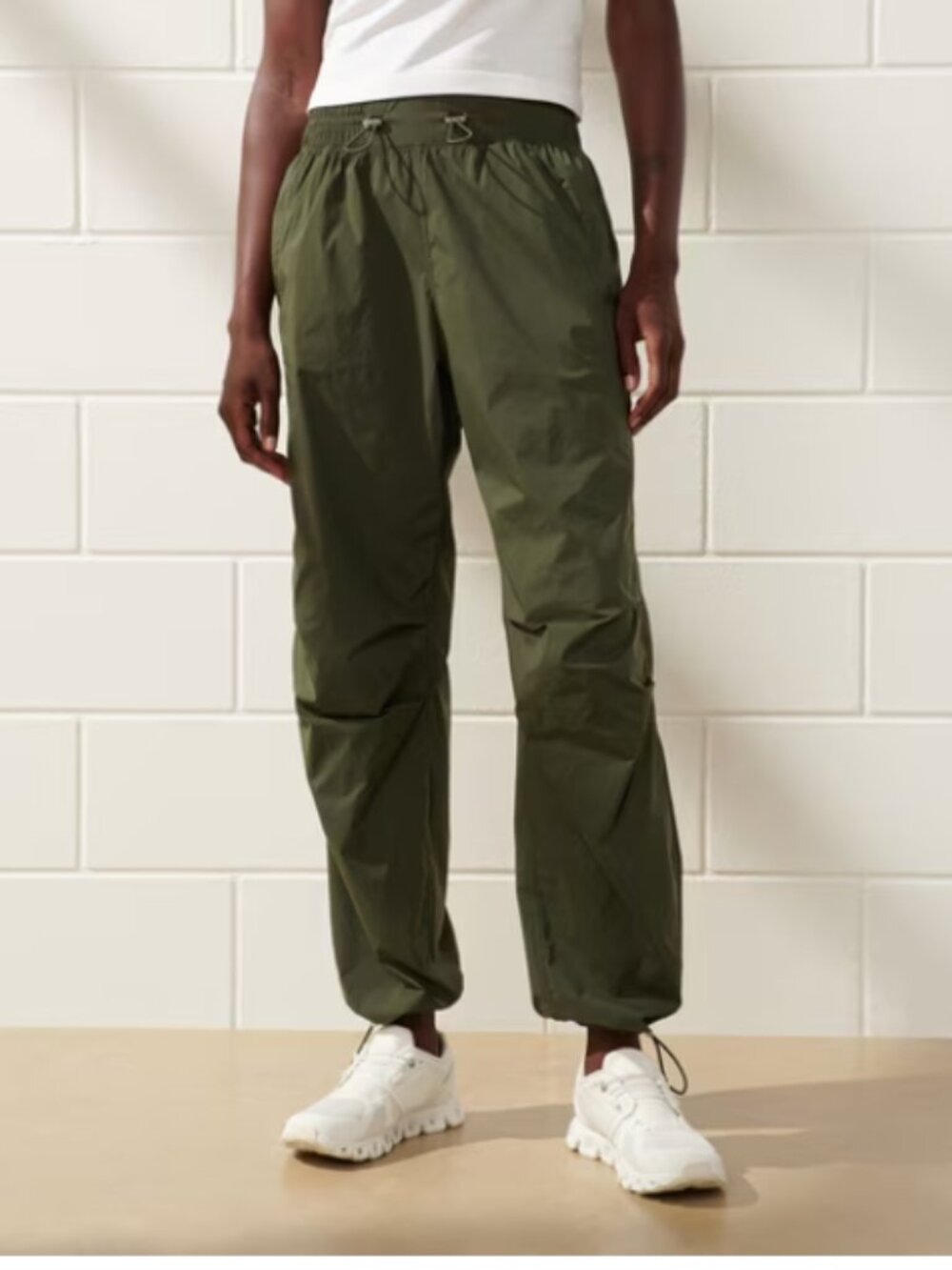 YPB Your Personal Best Crinkle Nylon Parachute Jogger in Desert Olive Green M